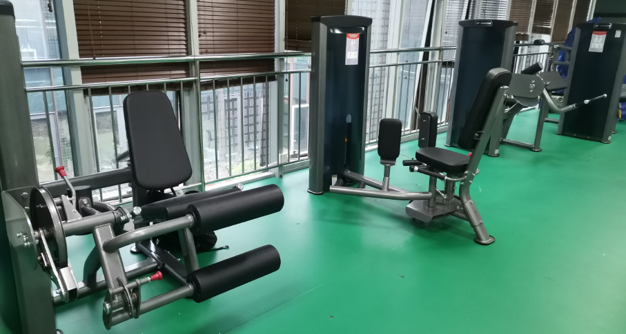 單機(jī)力量訓(xùn)練器.jpg undefined