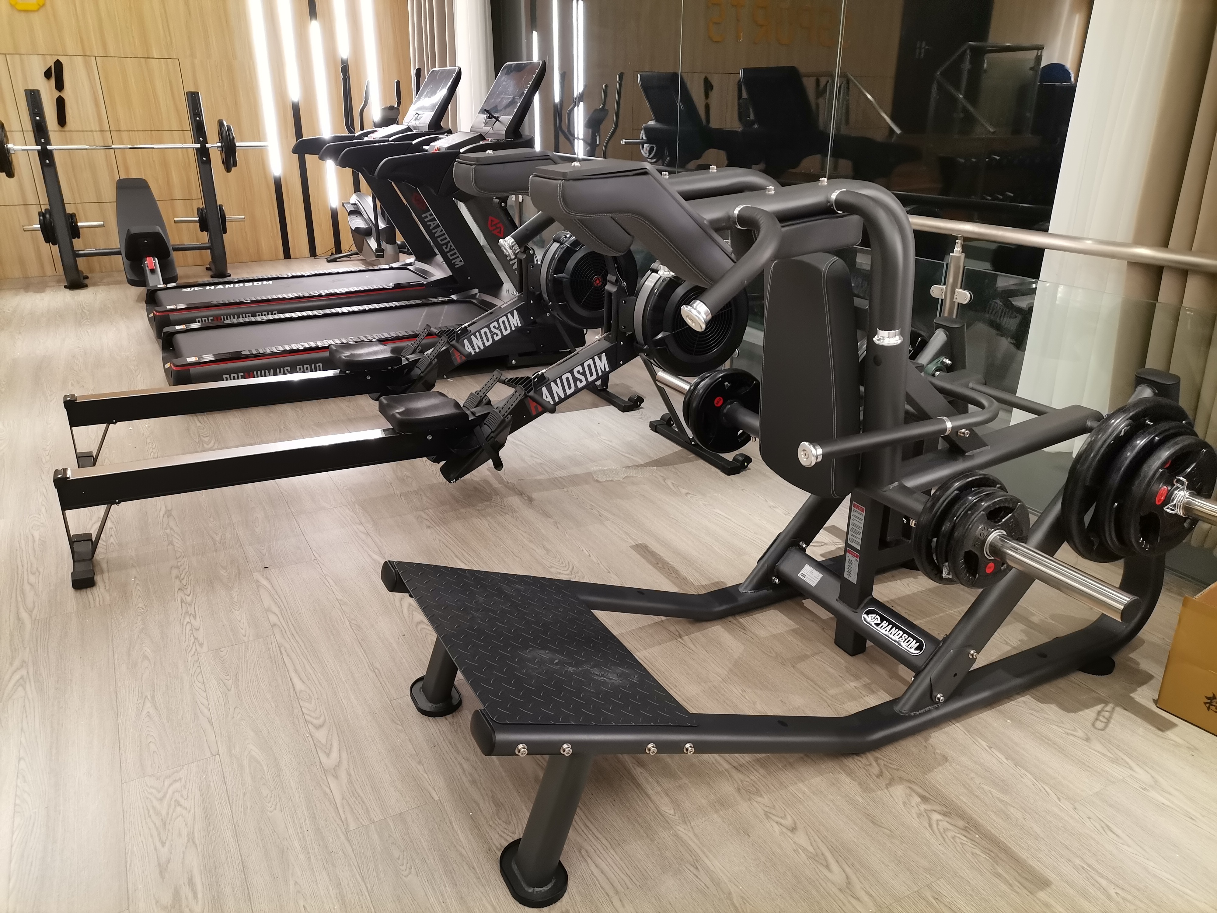 悍德森哈克深蹲機(jī)介紹及使用說明